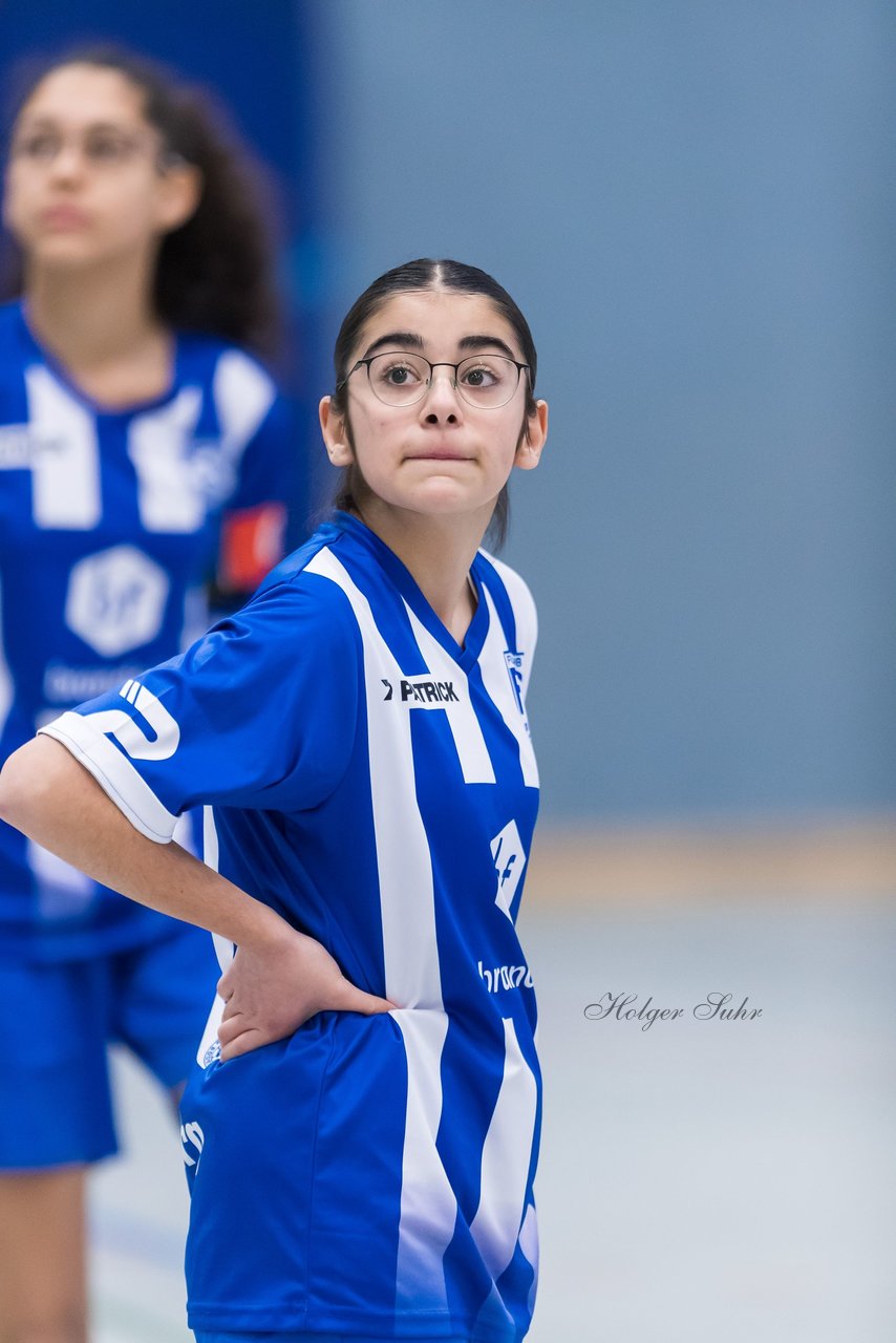 Bild 116 - wBJ Futsalmeisterschaft Runde 1